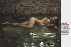 Эльза Патаки разделась для журнала Elle фото #3