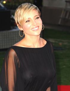 Засвет Эльзы Патаки на премьере фильма «Гонка» фото #3