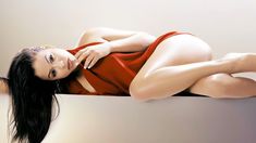 Соблазнительная красотка Кристина Милиан в журнале FHM фото #3