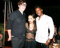 Зои Кравиц в прозрачном лифчике на ужине в  Майами фото #4