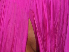 Похотливая Пэрис Хилтон без трусов в клубе North La Cienga’s Greystone Manor фото #7