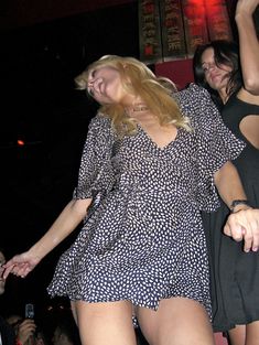 Сексапильная Пэрис Хилтон отрывается на юбилейном вечере для Тао в Лас-Вегасе фото #2