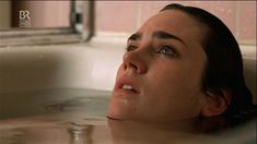 Интимные сцены с Дженнифер Коннелли в фильме «Дом из песка и тумана» фото #18