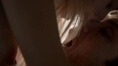 Голая сиська Дженнифер Коннелли в фильме «В воздухе» фото #1