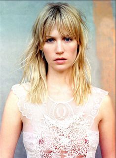 Голые соски Дженьюэри Джонс в журнале The Face фото #1