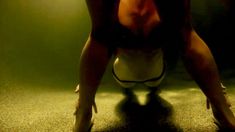 Сексуальная Мадлен Зима в фильме «Соседки по комнате» фото #12