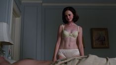 Сексуальная Алексис Бледел в сериале «Безумцы» фото #19