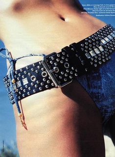 Эротичная Ольга Куриленко в журнале Elle