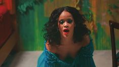 Рианна без лифчика в клипе Wild Thoughts фото #9