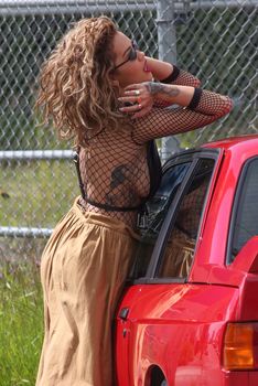 Сексуальная Рита Ора без лифчика на съемках клипа фото #6