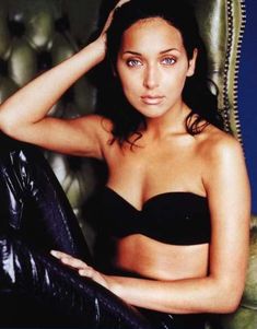 Алсу в черном белье для журнала «Максим» фото #4