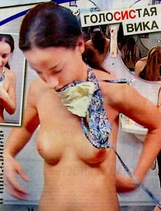 Голые сиськи Виктории Дайнеко в журнале «Твой День» фото #4