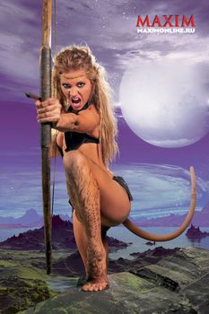Кристина Асмус разделась в журнале Maxim фото #2