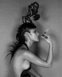 Фотосессия с полностью голой Ольгой Куриленко фото #1