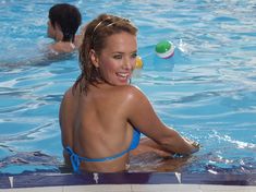 Сексуальная Жанна Фриске в бикини на съёмках клипа фото #12