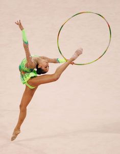 Красивая Ирина Чащина на спортивной сцене фото #2