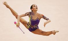 Красотка Ирина Чащина демонстрирует супер растяжку на чемпионатах фото #5