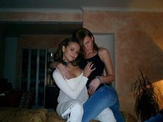 Голые сиськи Ксении Новиковой в юности фото #1