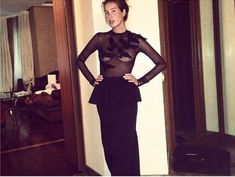 Кэти Топурия в прозрачном платье фото #1