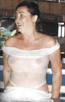 Лолита Милявская без лифчика в Сочи фото #1