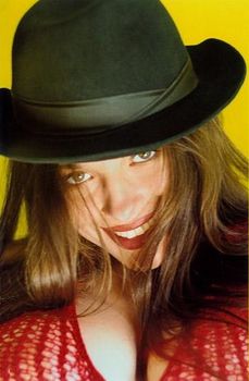 Надежда Грановская в прозрачном лифчике