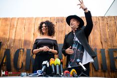 Настя Каменских без лифчика на вечеринке фото #2