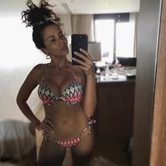 Селфи Настм Каменских в купальнике фото #1