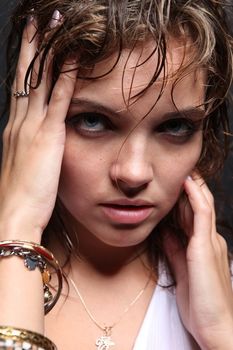 Секси Наталья Земцова в мокрой рубашке фото #11