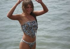 Частные фото Оксаны Почепы на пляже фото #4