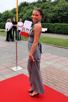 Олимпиада Тетерич без лифчика фото #2