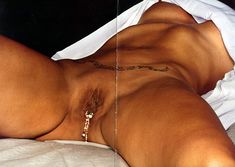 Полностью голая Ольга Родионова в The Book of Olga фото #10