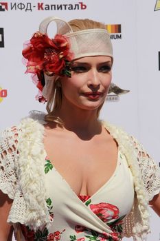 Соблазнительное декольте Татьяны Котовой фото #1