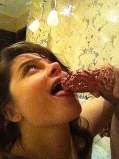 Наташа Королёва сосет член Тарзана фото #1