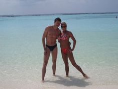 Анастасия Волочкова показала голую грудь на Мальдивских островах фото #10