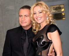 Анжелика Варум в возбуждающем наряде на «Творческом вечере Игоря Николаева» фото #2