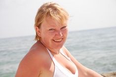 Галина Бокашевская в купальнике на фестивале «Кинотавр» фото #4