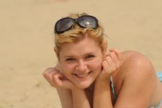 Дарья Калмыкова в бикини на фестивале «Кинотавр» фото #3