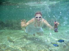 Елена Ленина показала голую грудь под водой на отдыхе на Мальдивских островах фото #2