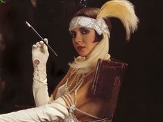 Инга Ильм оголила грудь для журнала Playboy фото #5