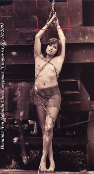 Голая грудь Иоланды Чен в журнале «Спорт-Клуб» фото #4