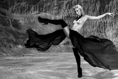 Карина Саркисова обнажилась для Wiener фото #1