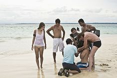 Ксения Собчак засветила соски на реалити-шоу «Последний герой» фото #8