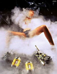 Голая грудь Лики Стар в журнале Playboy фото #4