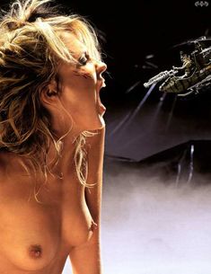 Голая грудь Лики Стар в журнале Playboy фото #5