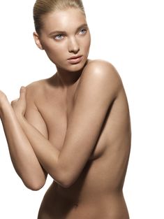 Эльза Хоск оголилась для Elle Spain фото #1