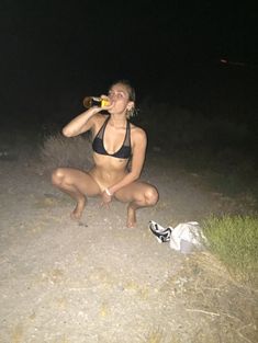 Украденные фото с голой Майли Сайрус фото #6