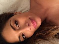 Украденные домашние фото Николь Шерзингер фото #4