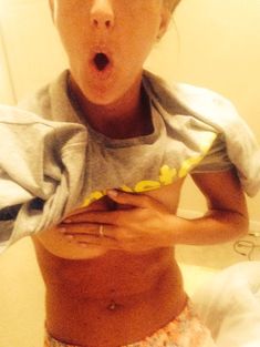 Украденные фото Кейлин Кайл с телефона