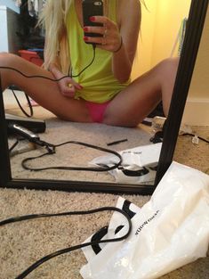 Украденные фото Кейлин Кайл с телефона