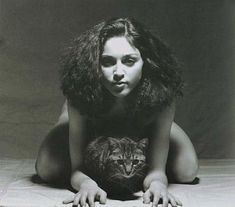 Голая киска Мадонны в откровенной фотосессии фото #8